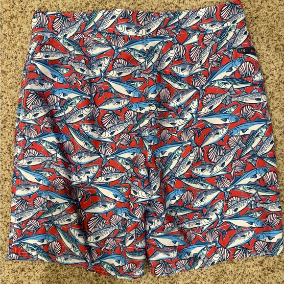 Men’s Vineyard Vines School of Fish Board Shorts Swim Trunks Sz 32 - Picture 4 of 4